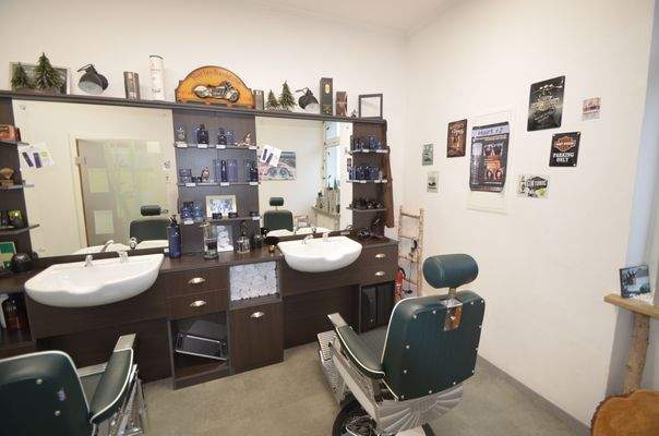 Sep. Raum mit Trennwand