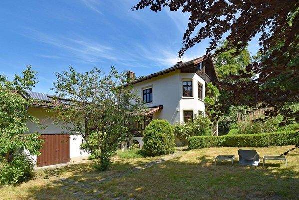 rückwärtige Ansichten