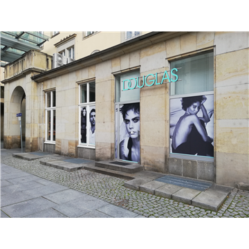 Anlieferzone rückwärtig