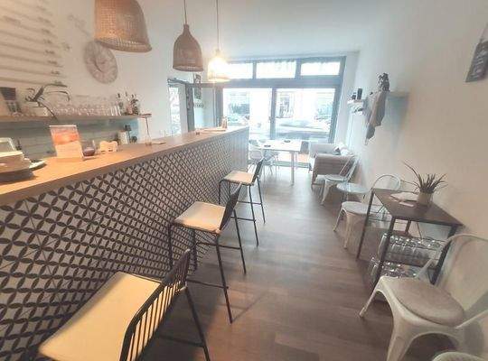 Warten / Empfang + Bar Bild 4