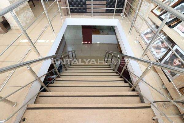 Shop with Potential High Rent Yield in Mersin