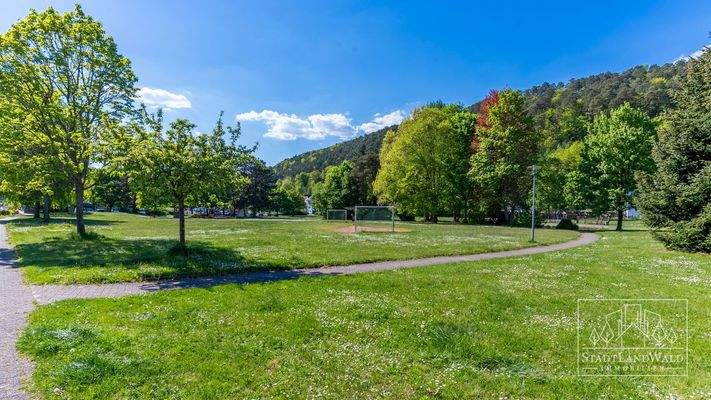 naheliegende Parkanlage