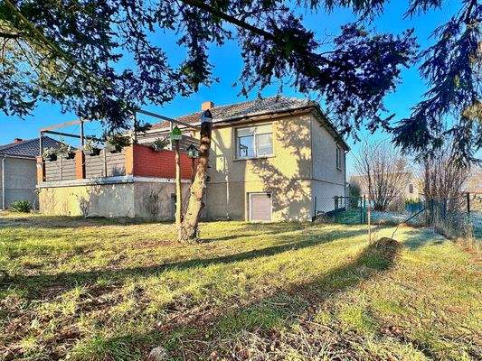 Blick aus dem Vorgarten