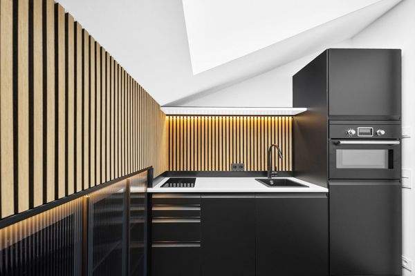 Voll ausgestattete Küche