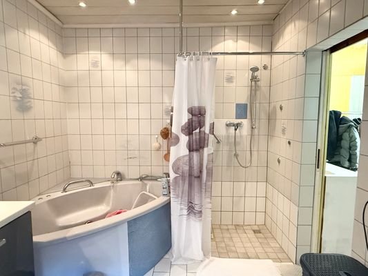 Bad en Suite im EG