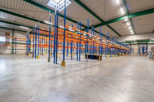 8eef6639-b53a-46db-aaf5-9983cad0ee61_original