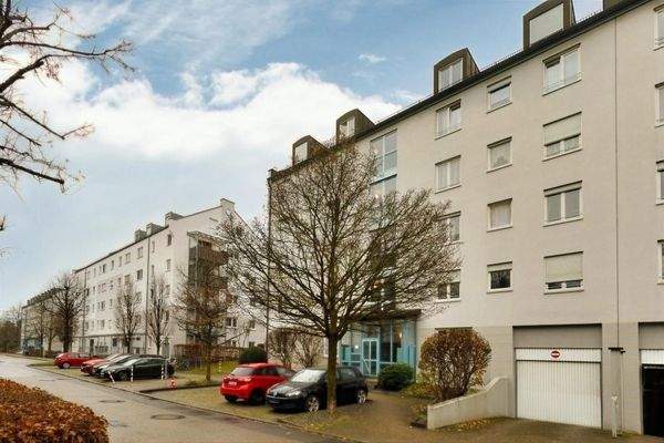 Eingangsbereich Gebäude