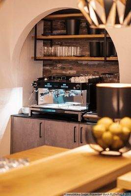 d66d3c75-3ea6-48f6-952c-ff46d0475837