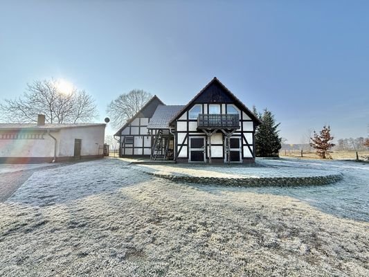 Haupthaus mit Pferdestall