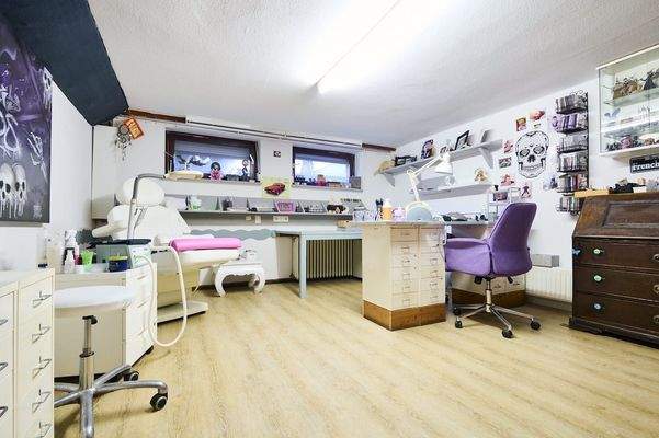 Home-Office im Tiefgeschoss