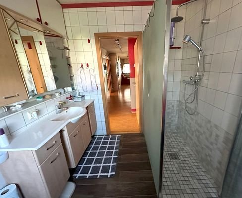 Duschbad, Wohnung Nr.2