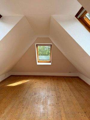 Spitzboden ausgebaut 1