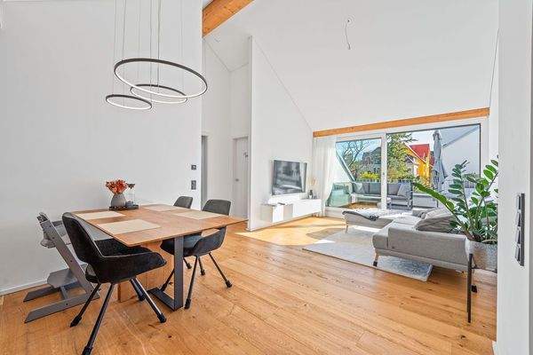 Wohn- und Essbereich