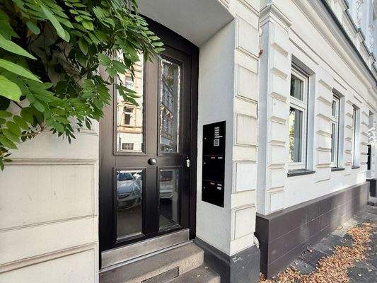 hochwertiger Hauseingang