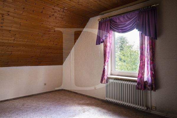 Zimmer zwei im Dachgeschoss