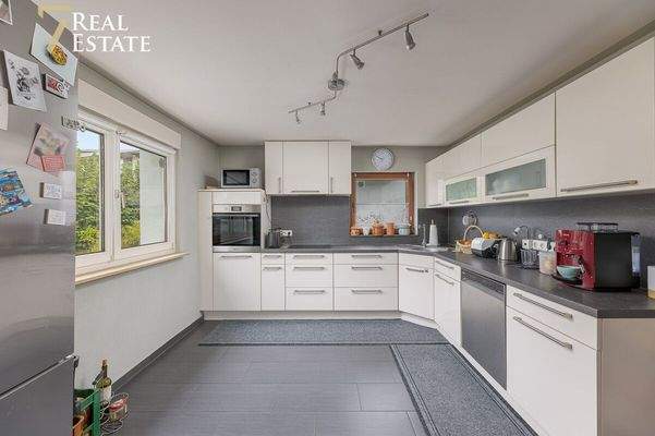 20250911_Kamil_Trojan_Design_Menzingen_Hebelstr._16_Bildnummer-025