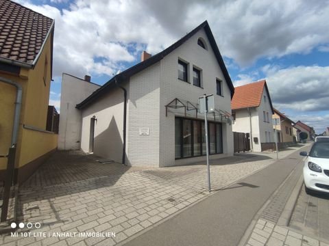 Bitterfeld-Wolfen Häuser, Bitterfeld-Wolfen Haus kaufen