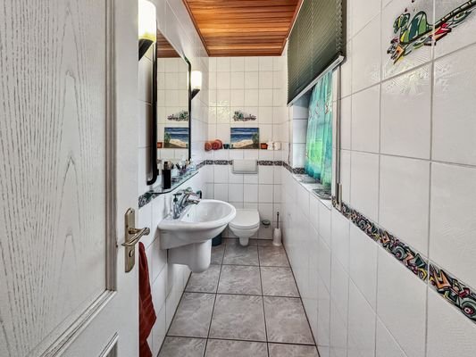 Gäste-WC EG