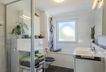 TL-Bad mit Wanne u. Dusche