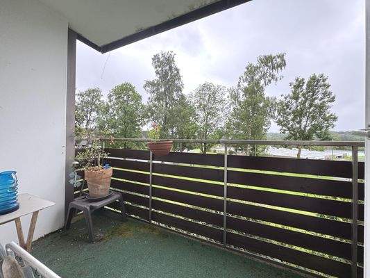 Balkon ist nach Süden ausgerichtet