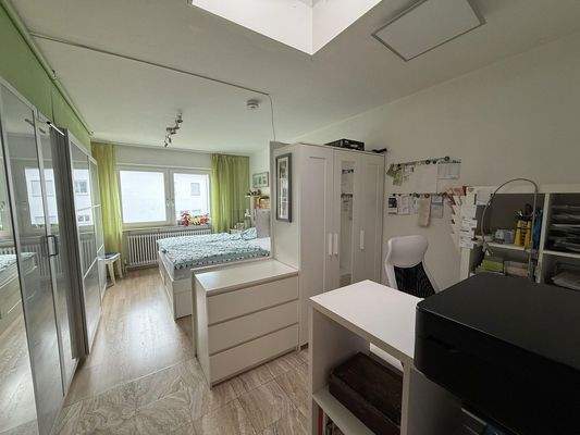 Schlafen mit Ankleide 1.OG li