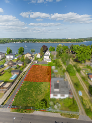 Drohnenansicht von der Straße aus