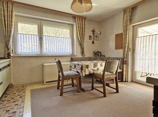 Küche mit Zugang "Wintergarten"