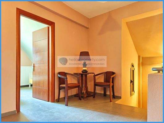 11973b889f3c4f93b7d4fff5bd3eca70-original