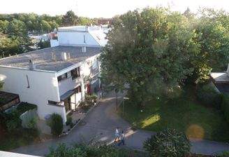 Blick zur Parkanlage