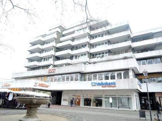 Hausansicht mit Eingangsbereich