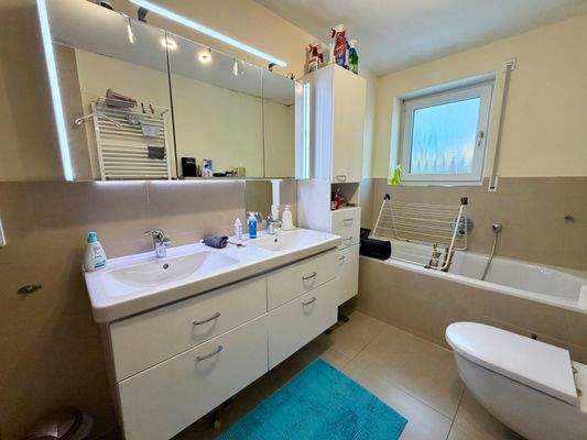 Badezimmer Erdgeschoss