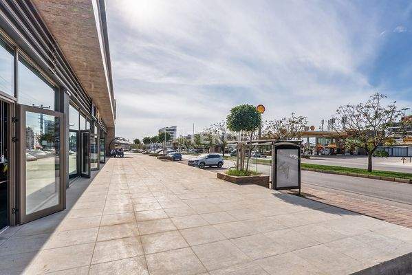 Commercial Property in Antalya Aksu Near Artery in Viva Defne Project