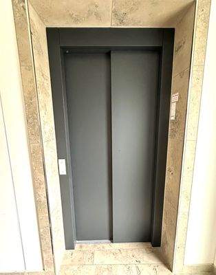 13. Personenaufzug.jpg