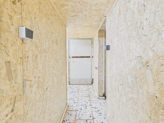 CAM01223G0-PR0125-STILL022