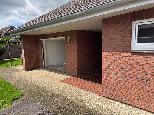 Garage / Rückansicht