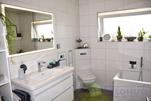 Wohnung 1 Badezimmer Bild 1