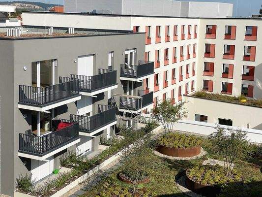 Exklusive Wohnanlage am Stobäusplatz