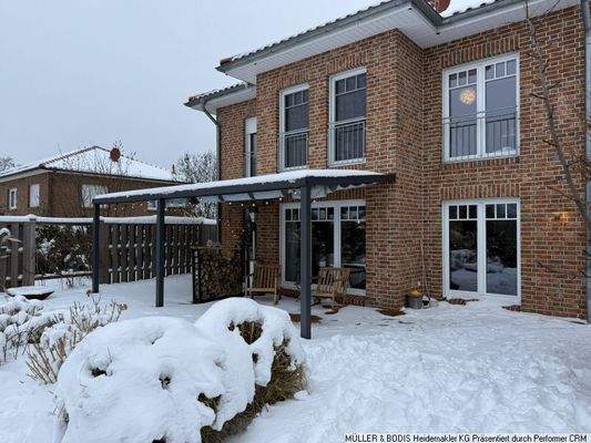 Großzügige Terrasse