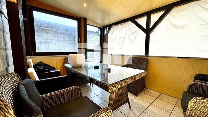 Hinterhaus EG Wintergarten / Terrasse überdacht