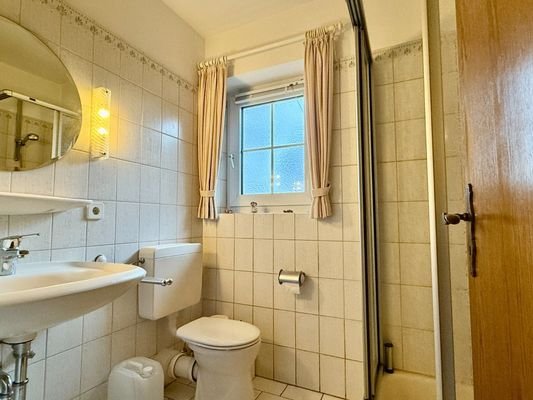 Duschbad im Erdgeschoss