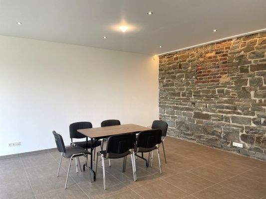 offener Wohn- und Essbereich