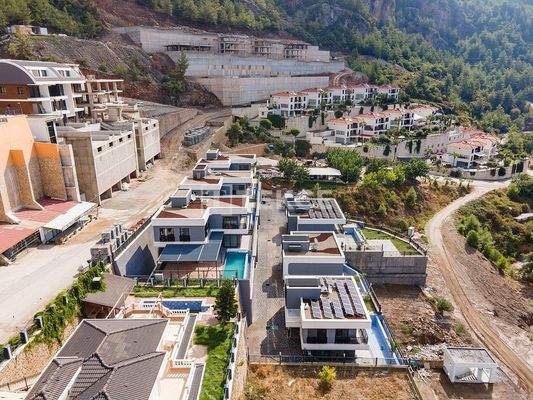 Detached Villas with Sea and Castle Views in Bektaş Alanya