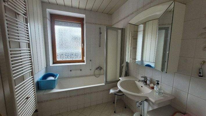 Bad (90er Jahre) mit Badewanne