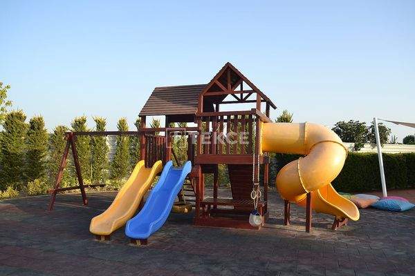 Sea-View Duplex Apartment with Balcony in Horizon Sky Resort in Muğla