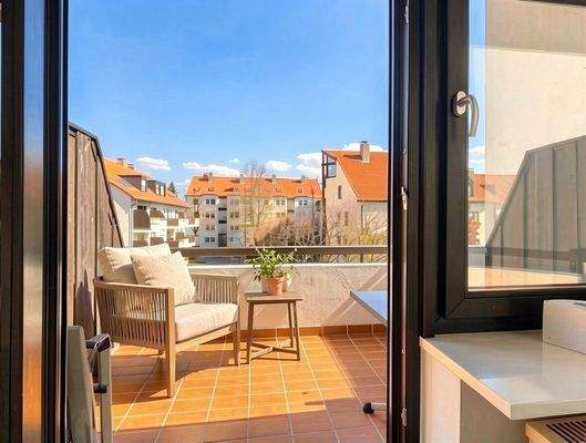 Balkon (KI optimiert)