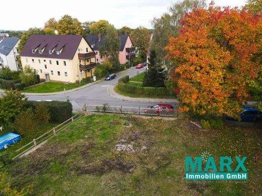 Grundstückszufahrt über Maxim-Gorki-Straße
