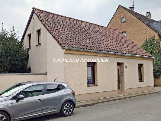 Objektansicht linke Giebelseite.JPG