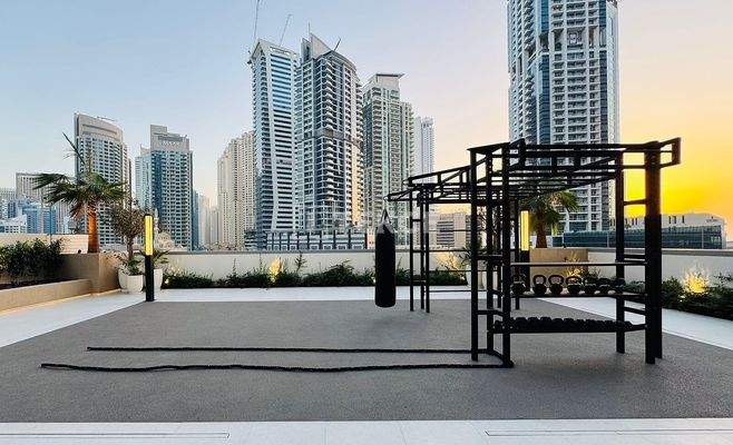 Furnished Apartment with Pool and Sauna in Dubai Marina