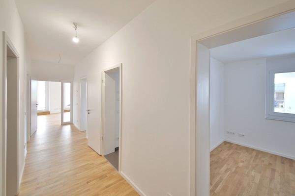 großzügiger Eingangsbereich