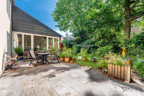 Heimfeld-Geräumiges-Reihenendhaus-mit-großem-Garten-42